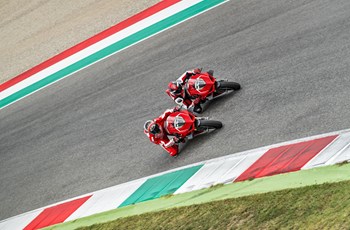 Ducati Panigale V4 R 2019 - Bild 19 Ducati Panigale V4 R 2019 - Bild 19