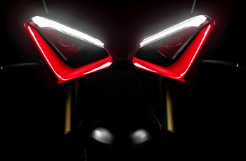 Ducati Panigale V4 R 2019 - Bild 27 Ducati Panigale V4 R 2019 - Bild 27