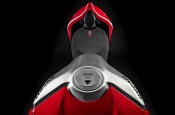 Ducati Panigale V4 R 2019 - Bild 73 Ducati Panigale V4 R 2019 - Bild 73