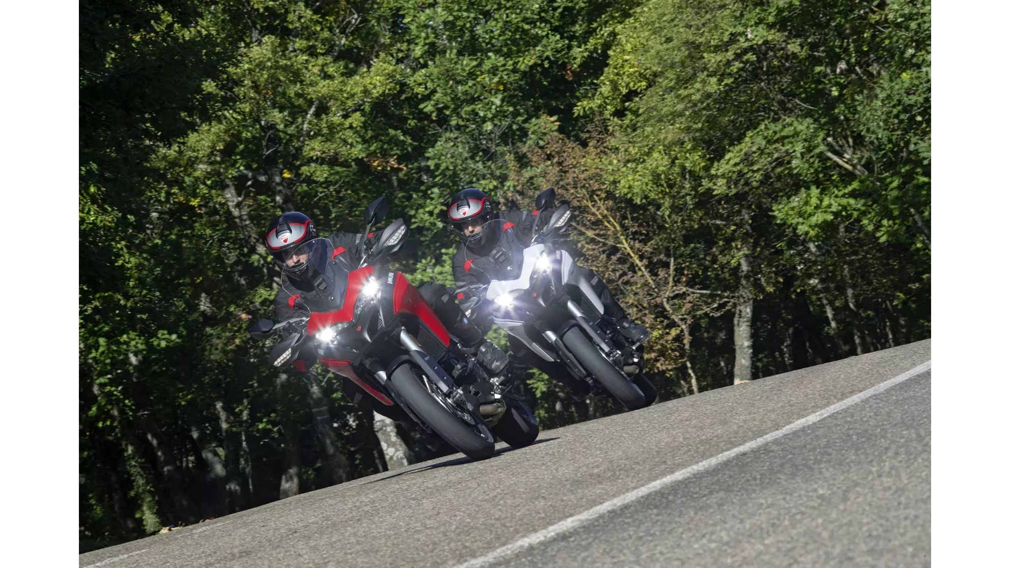 Ducati Multistrada 950 S - Image 12 Ducati Multistrada 950 S - Image 12