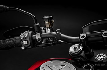 Ducati Hypermotard 950 2019 - Bild 24 Ducati Hypermotard 950 2019 - Bild 24