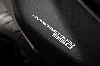 Ducati Hypermotard 950 2019 - Bild 27 Ducati Hypermotard 950 2019 - Bild 27