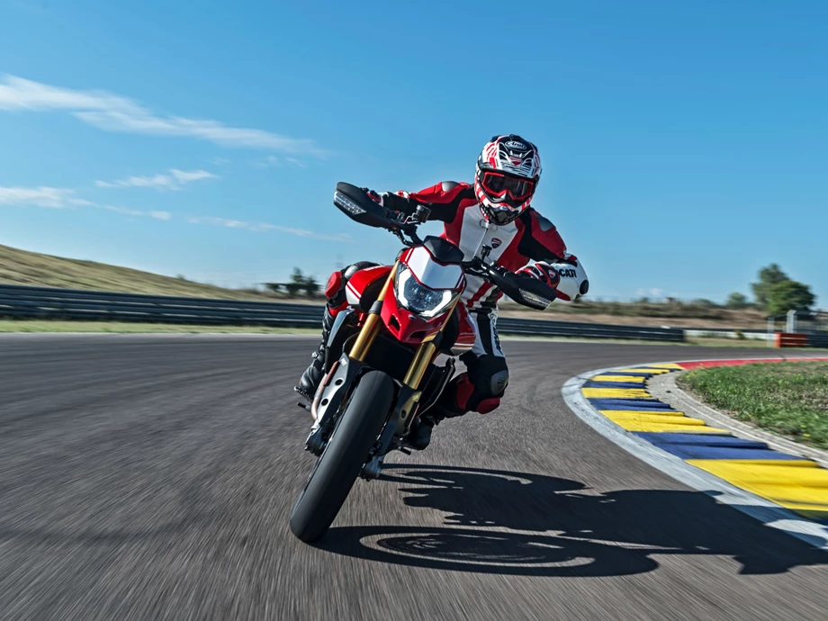 Ducati Hypermotard 950 SP Bild 2: Ducati Hypermotard 950 SP
