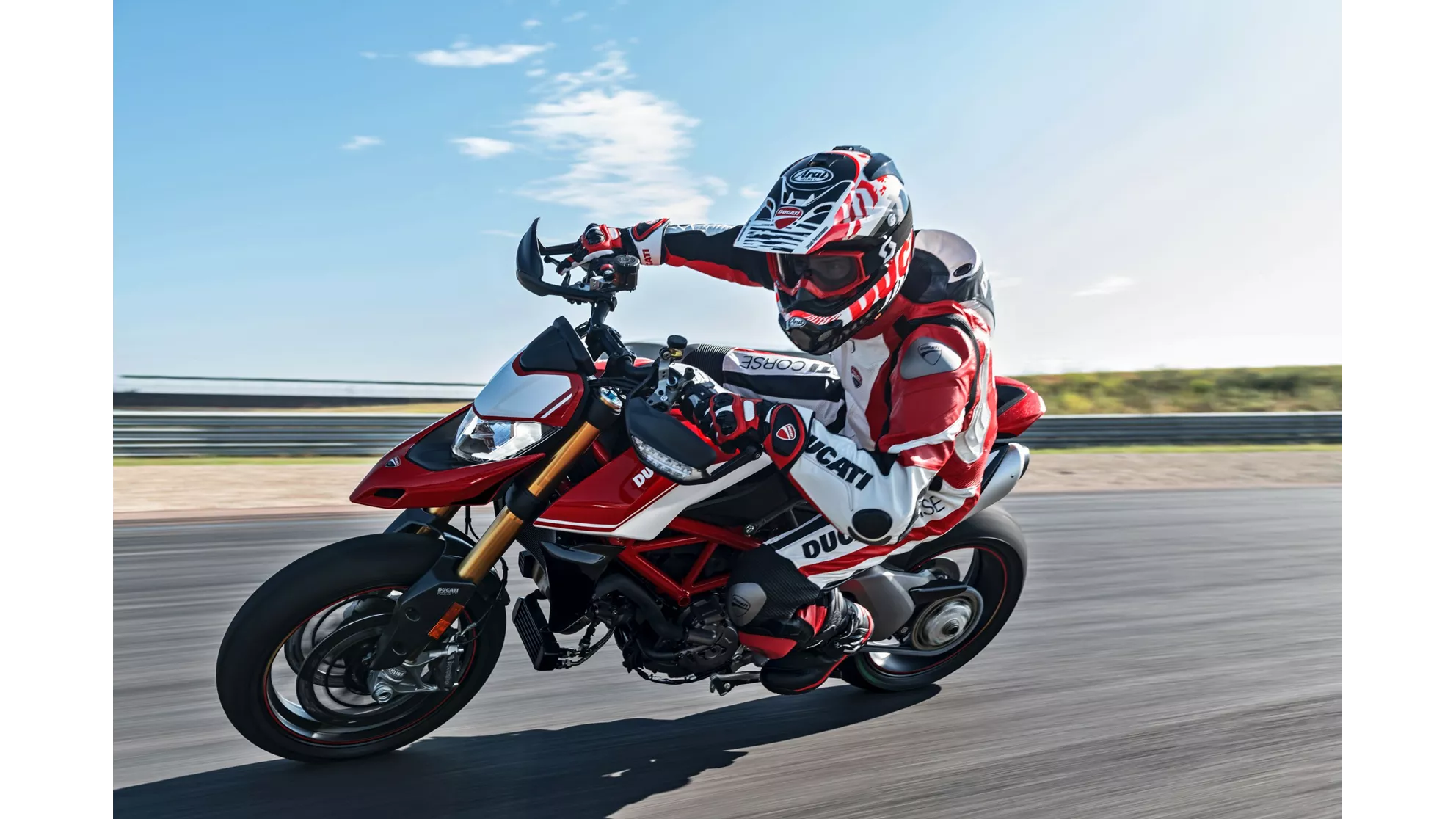 Ducati Hypermotard 950 SP - Image 1 Ducati Hypermotard 950 SP - Image 1