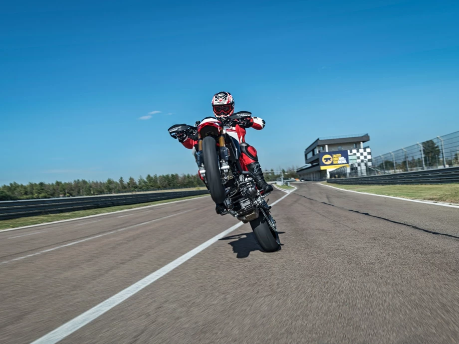 Ducati Hypermotard 950 SP Bild 8: Ducati Hypermotard 950 SP