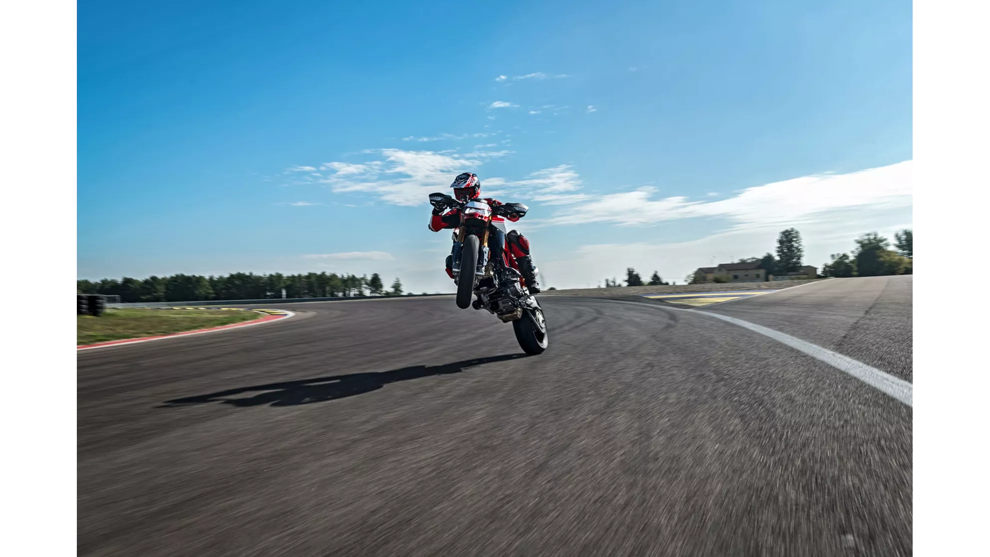 Ducati Hypermotard 950 SP - Image 9 Ducati Hypermotard 950 SP - Image 9