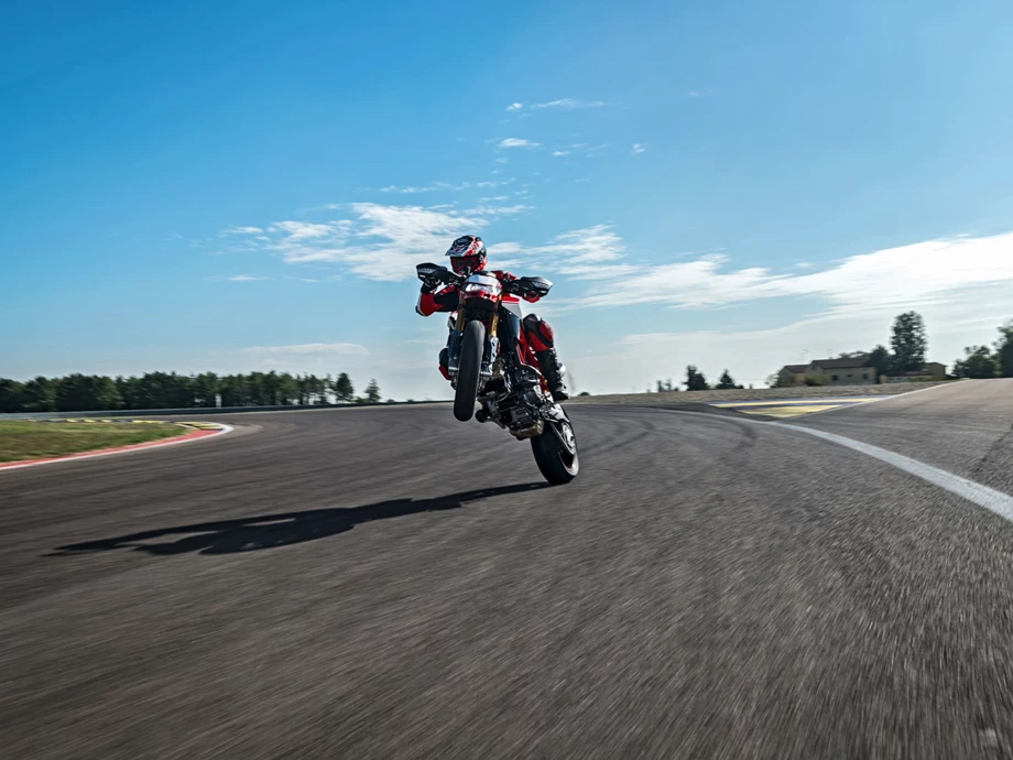 Ducati Hypermotard 950 SP Bild 11: Ducati Hypermotard 950 SP