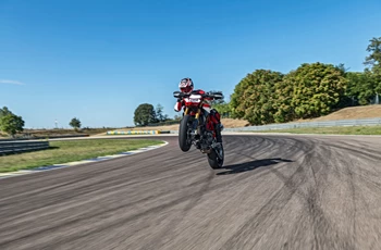 Ducati Hypermotard 950 SP 2019 - Bild 14 Ducati Hypermotard 950 SP 2019 - Bild 14