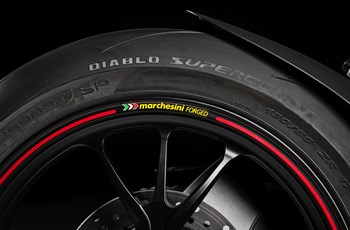 Ducati Hypermotard 950 SP 2019 - Bild 20 Ducati Hypermotard 950 SP 2019 - Bild 20