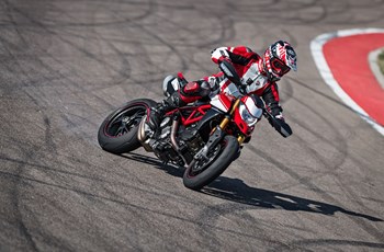 Ducati Hypermotard 950 SP 2019 - Bild 31 Ducati Hypermotard 950 SP 2019 - Bild 31