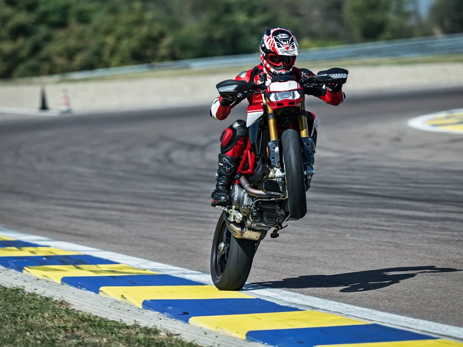 Ducati Hypermotard 950 SP Bild 33: Ducati Hypermotard 950 SP