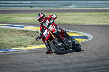 Ducati Hypermotard 950 SP 2019 - Bild 40 Ducati Hypermotard 950 SP 2019 - Bild 40