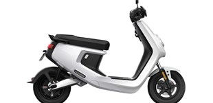 NIU M+ 2019 vs NIU MQi+ Sport 2022