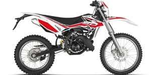 Beta RR 50 2019 vs Beta RR Motard 2T 50 Track 2025 Beta RR 50 2019 vs Beta RR Motard 2T 50 Track 2025