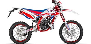 Beta RR 250 2T 2017 vs Beta RR 50 Racing 2019