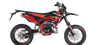 Beta RR Enduro 4T 125 LC 2016 vs Beta RR 50 Motard Track 2019