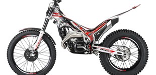 Beta Evo 125 2T 2017 vs Beta Evo 300 2T 2019 Beta Evo 125 2T 2017 vs Beta Evo 300 2T 2019