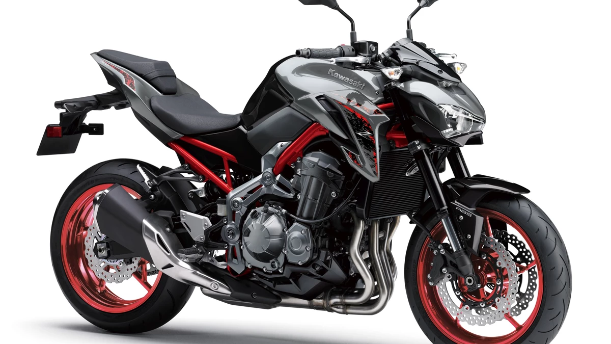 Kawasaki Z900 Bild 5: Kawasaki Z900