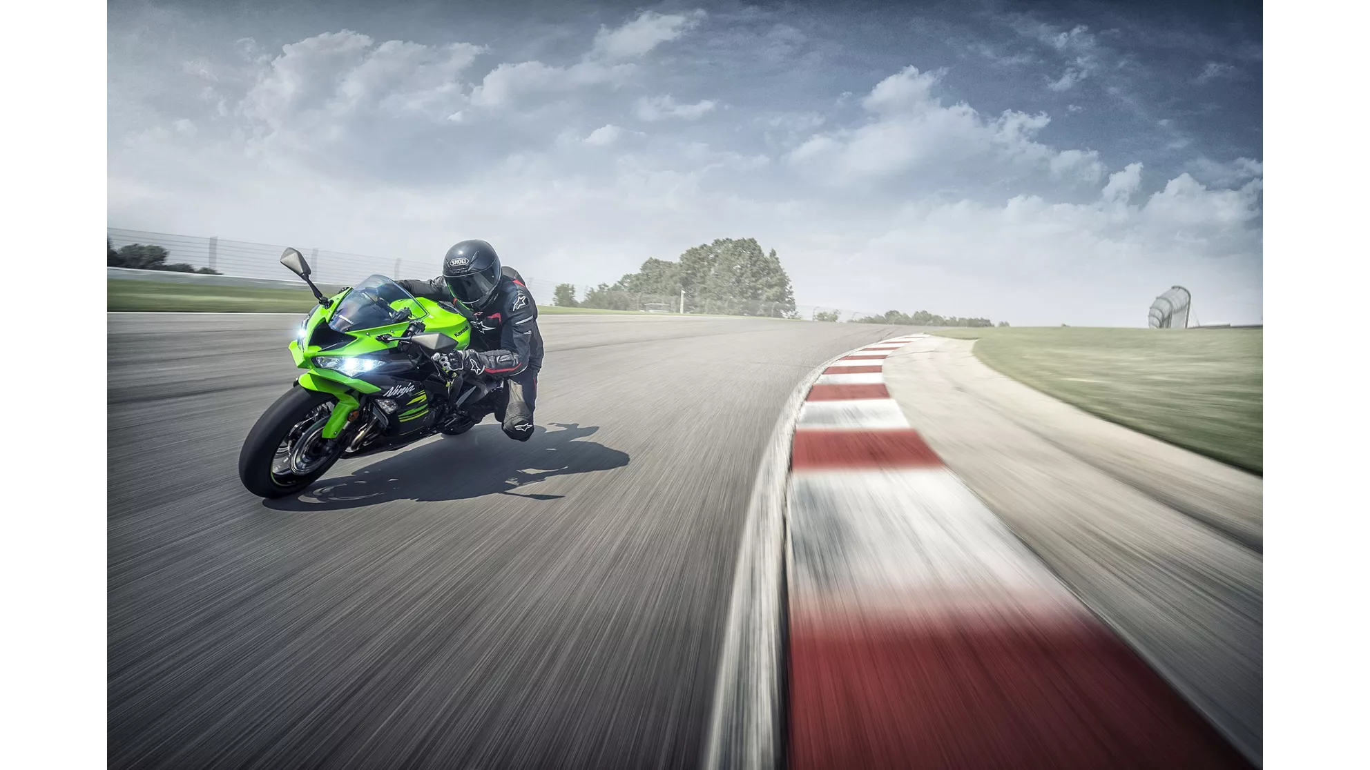 Kawasaki Ninja ZX-6R - Image 10 Kawasaki Ninja ZX-6R - Image 10