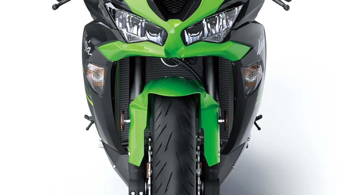 Kawasaki Ninja ZX-6R Bild 21: Kawasaki Ninja ZX-6R