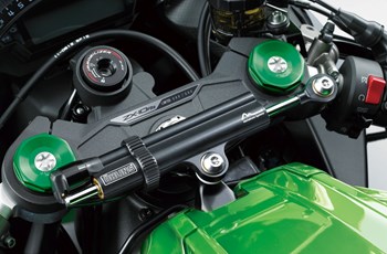 Kawasaki Ninja ZX-10RR 2019 - Bild 4 Kawasaki Ninja ZX-10RR 2019 - Bild 4