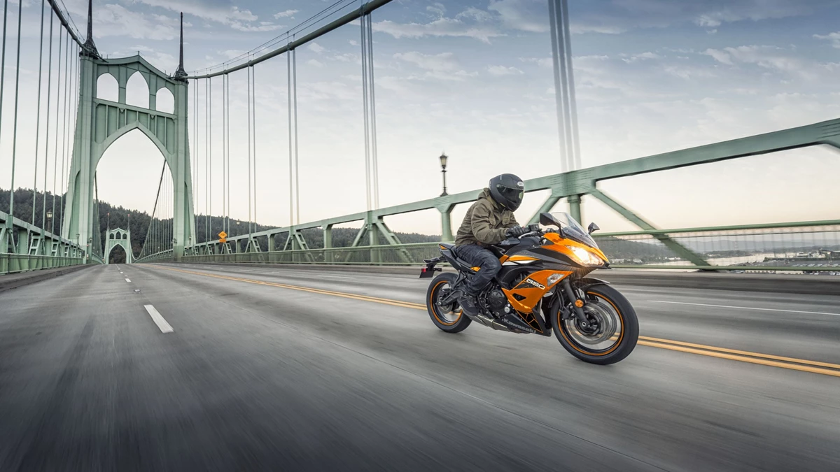 Kawasaki Ninja 650 Bild 1: Kawasaki Ninja 650