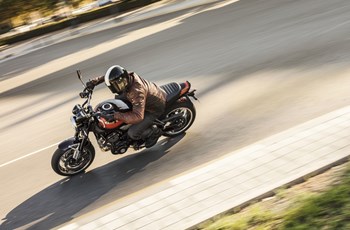 Kawasaki Z900 RS 2019 - Bild 20 Kawasaki Z900 RS 2019 - Bild 20