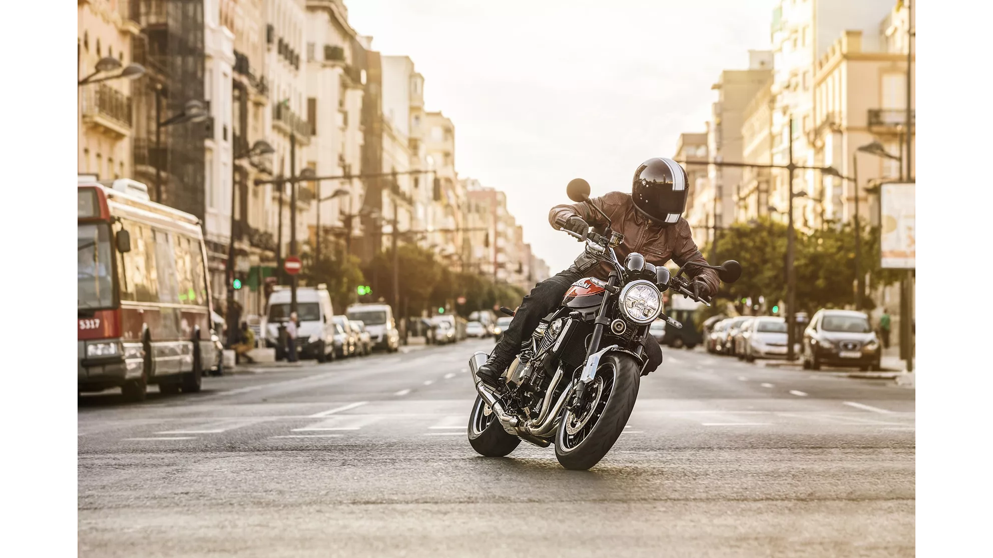 Kawasaki Z900 RS - Image 19 Kawasaki Z900 RS - Image 19