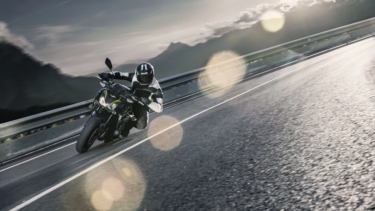 Kawasaki Z900 70kW Bild 14: Kawasaki Z900 70kW