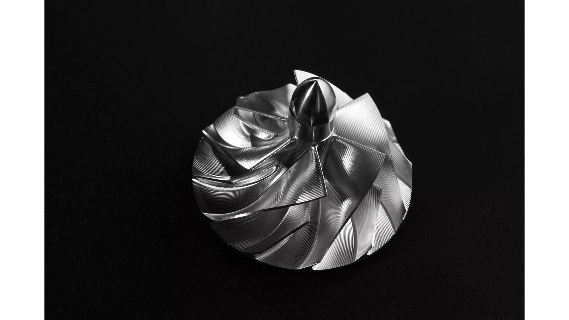 Kawasaki Ninja H2 SX - Image 17 Kawasaki Ninja H2 SX - Image 17