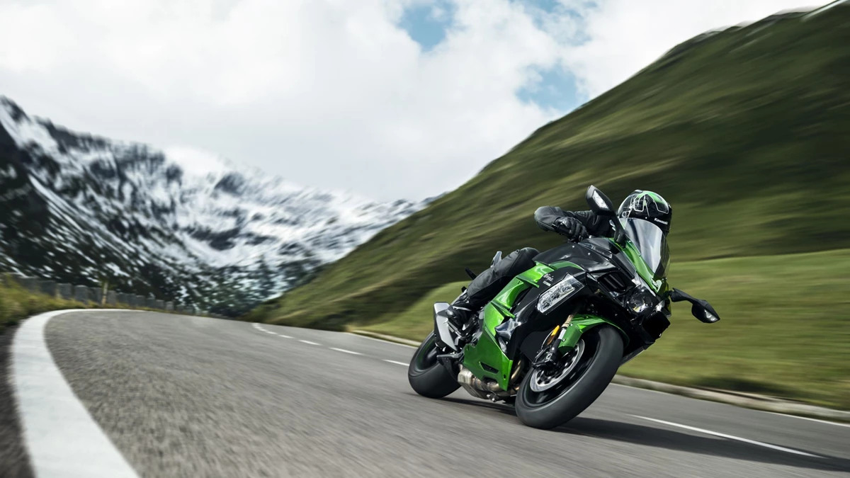Kawasaki Ninja H2 SX SE Bild 15: Kawasaki Ninja H2 SX SE