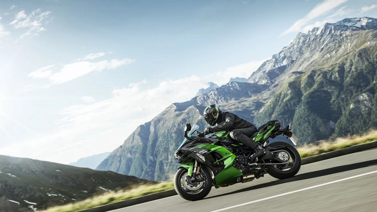 Kawasaki Ninja H2 SX SE Bild 19: Kawasaki Ninja H2 SX SE
