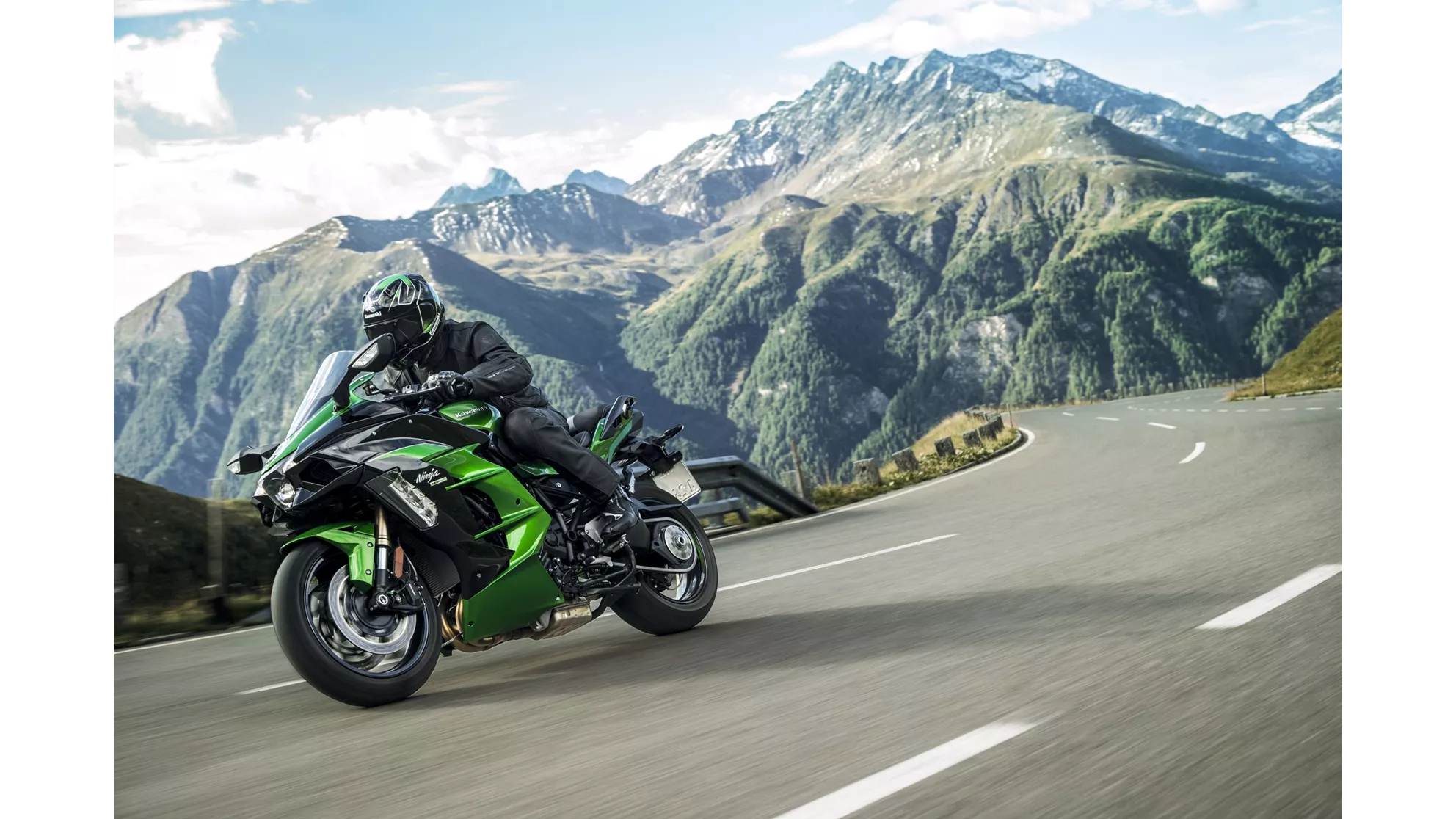 Kawasaki Ninja H2 SX SE - Image 19 Kawasaki Ninja H2 SX SE - Image 19