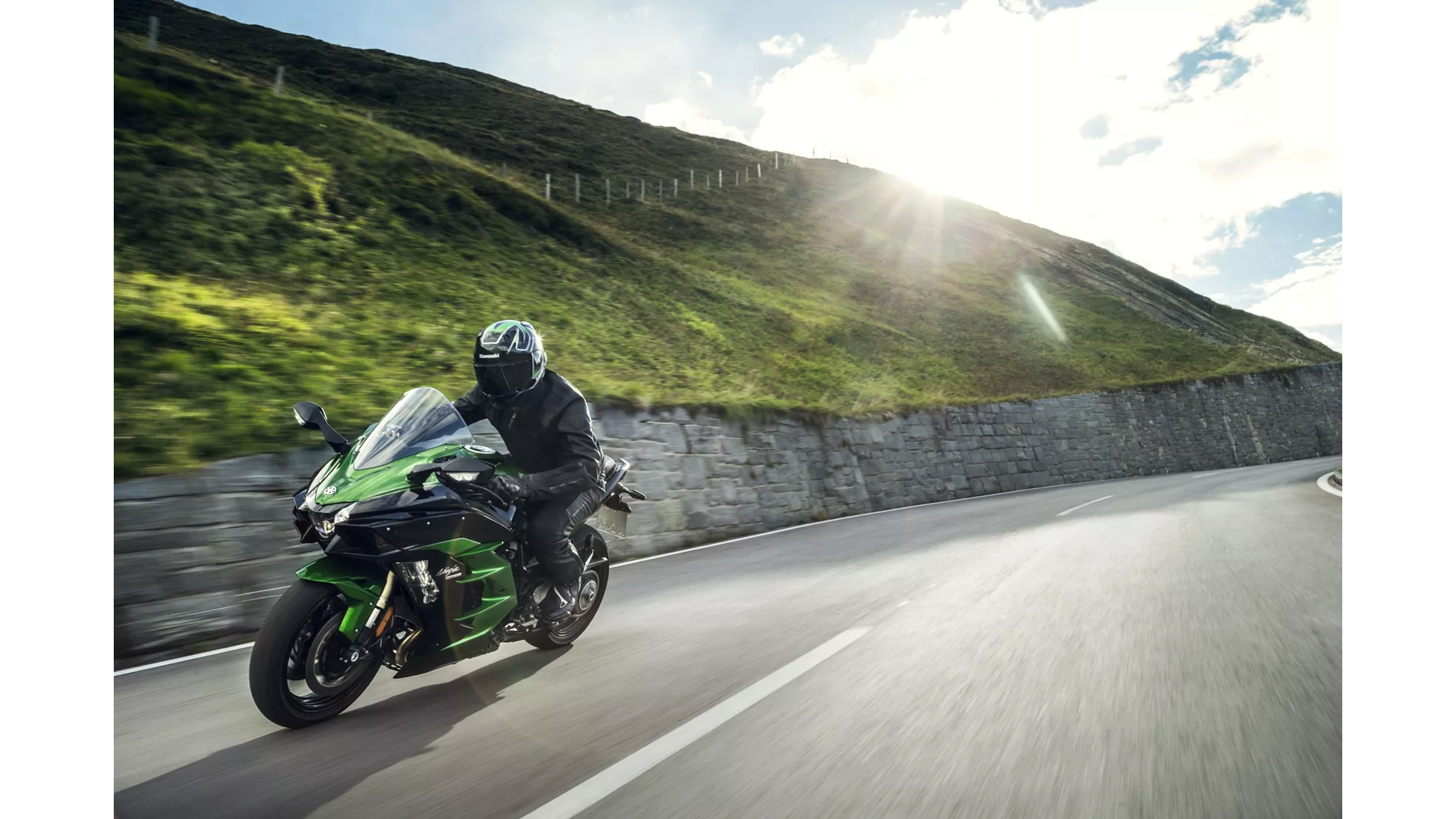 Kawasaki Ninja H2 SX SE - Image 20 Kawasaki Ninja H2 SX SE - Image 20