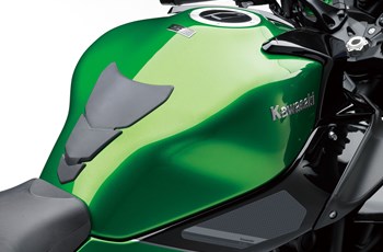 Kawasaki Ninja H2 SX SE 2019 - Bild 48 Kawasaki Ninja H2 SX SE 2019 - Bild 48