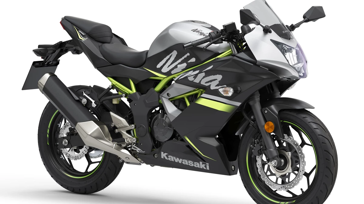Kawasaki Ninja 125 Bild 2: Kawasaki Ninja 125