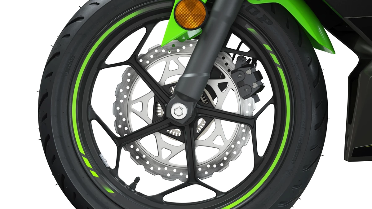 Kawasaki Ninja 125 Bild 11: Kawasaki Ninja 125
