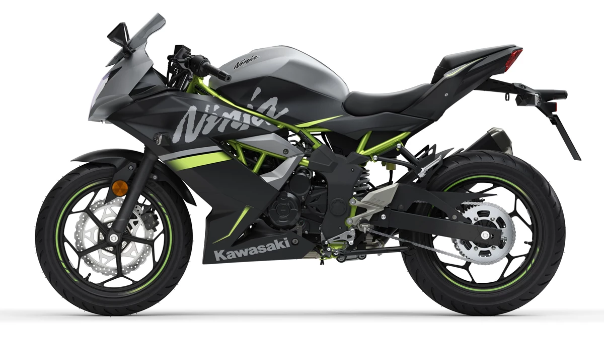 Kawasaki Ninja 125 Bild 32: Kawasaki Ninja 125