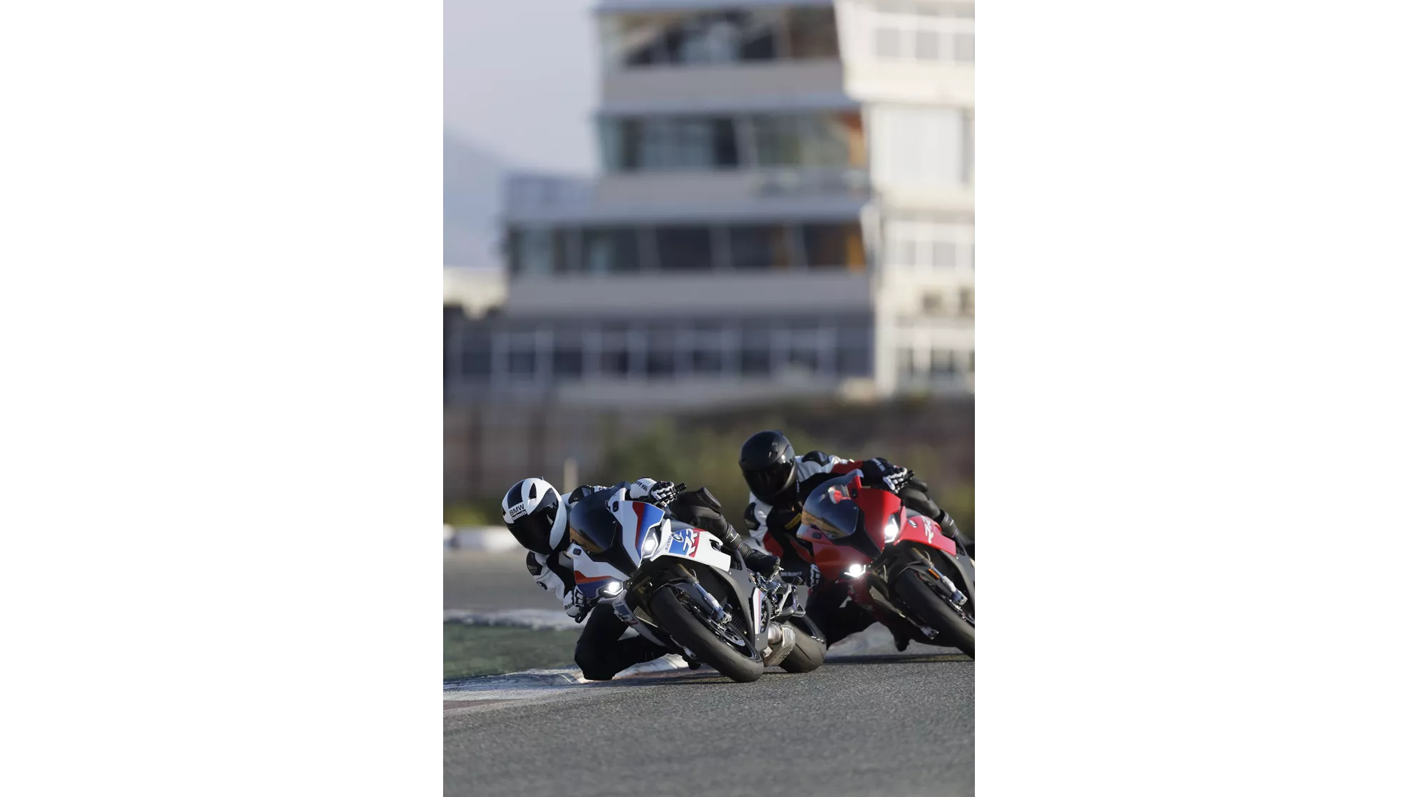 BMW S 1000 RR - Image 16 BMW S 1000 RR - Image 16