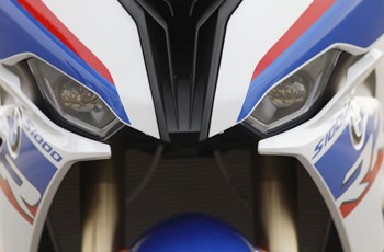 BMW S 1000 RR 2019 - Bild 43 BMW S 1000 RR 2019 - Bild 43
