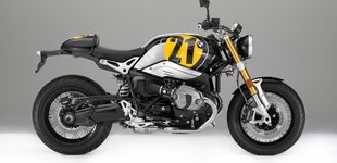 Ducati Scrambler Nightshift 2022 vs BMW R nineT 2019