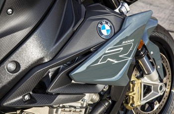 BMW S 1000 R 2019 - Bild 43 BMW S 1000 R 2019 - Bild 43