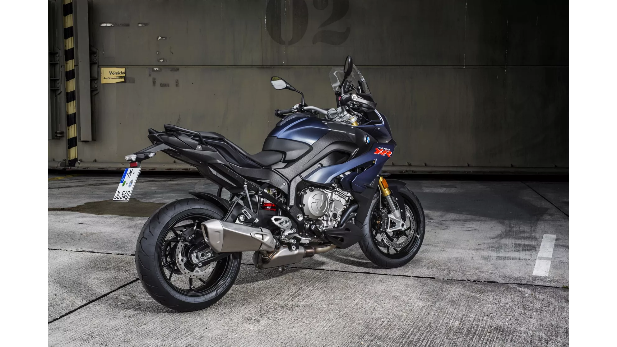 BMW S 1000 XR - Image 10 BMW S 1000 XR - Image 10