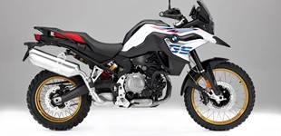 BMW F 650 GS 2009 vs BMW F 850 GS 2019 BMW F 650 GS 2009 vs BMW F 850 GS 2019