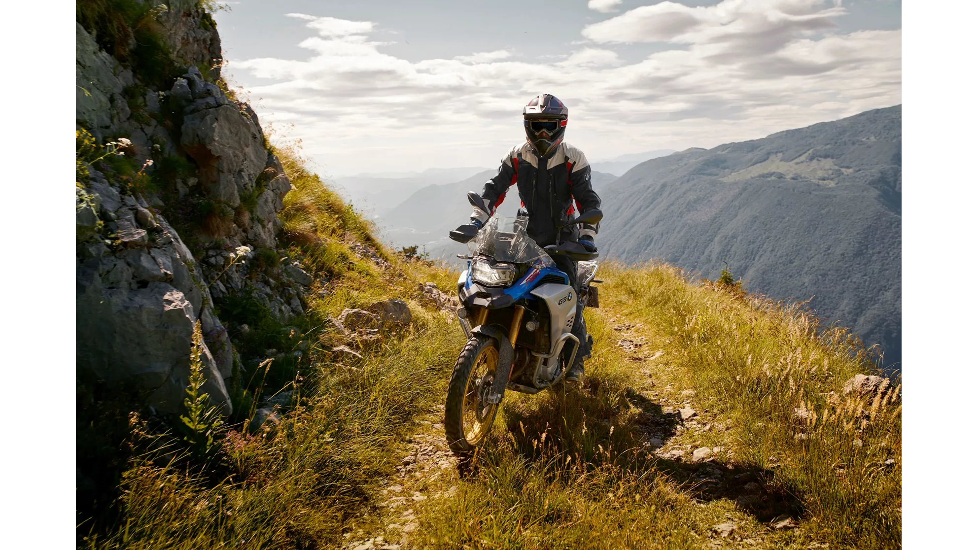 BMW F 850 GS Adventure - Image 13 BMW F 850 GS Adventure - Image 13