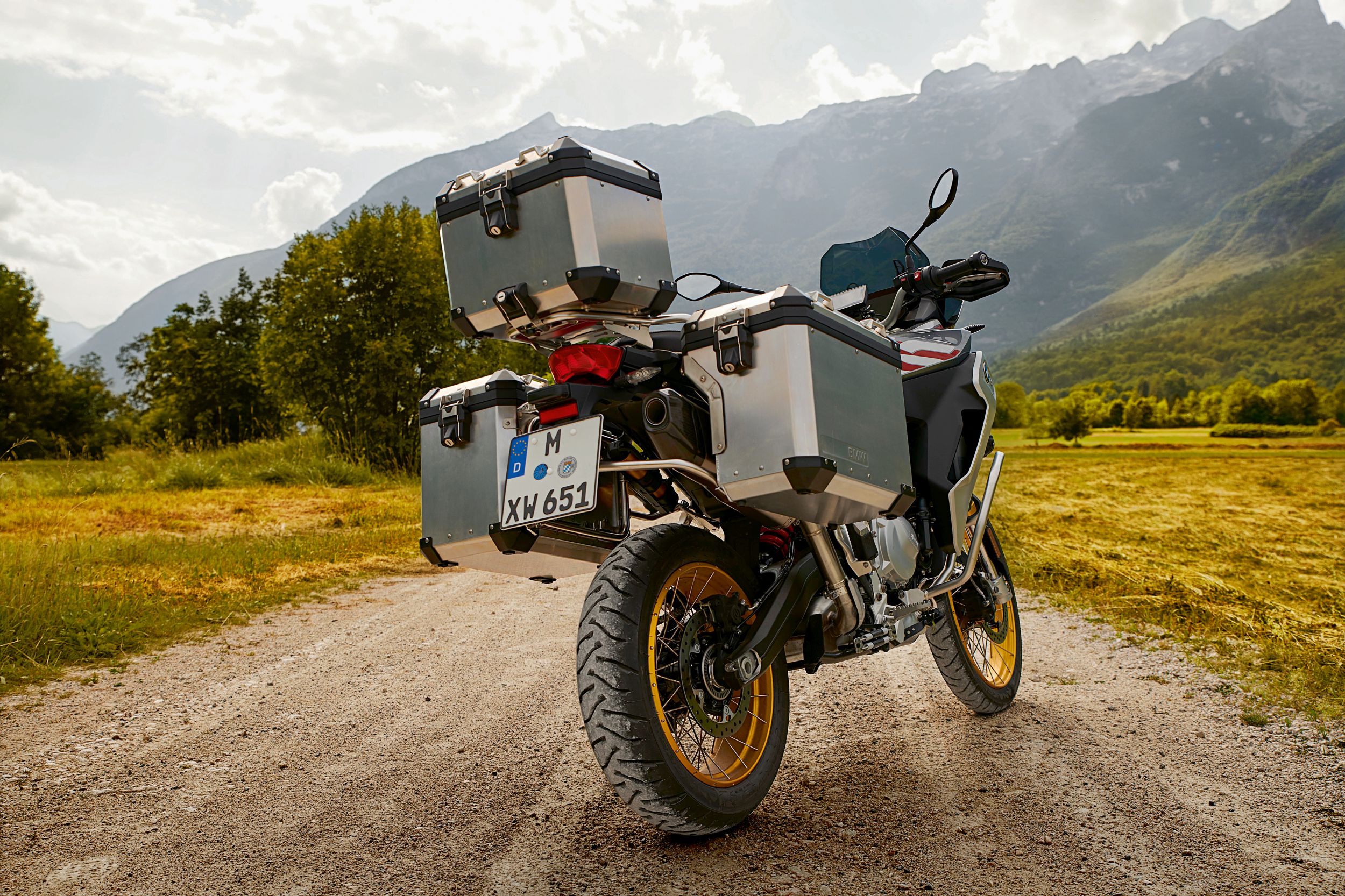 Легкий турэндуро. BMW f850gs Adventure. BMW 850 GS Adventure. БМВ GS 850 Adventure. BMW GS 850.