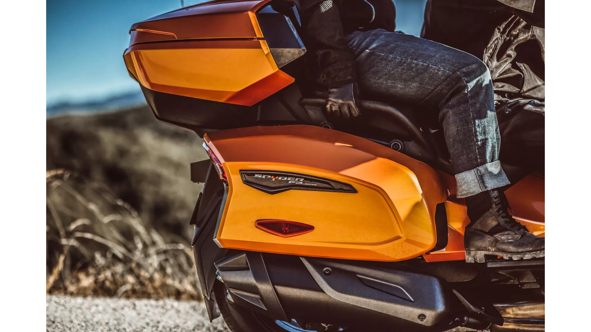 Can-Am Spyder F3 Limited - Image 3 Can-Am Spyder F3 Limited - Image 3