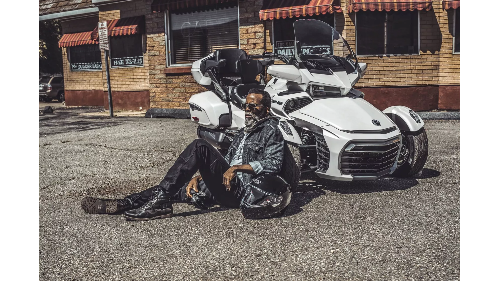 Can-Am Spyder F3 Limited - Image 6 Can-Am Spyder F3 Limited - Image 6