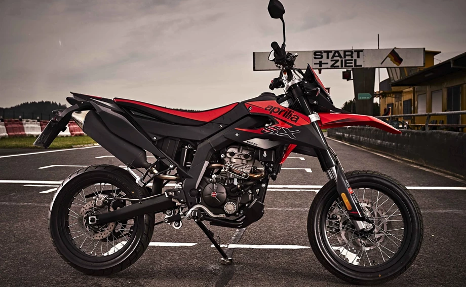 Aprilia SX 125 Bild 6: Aprilia SX 125