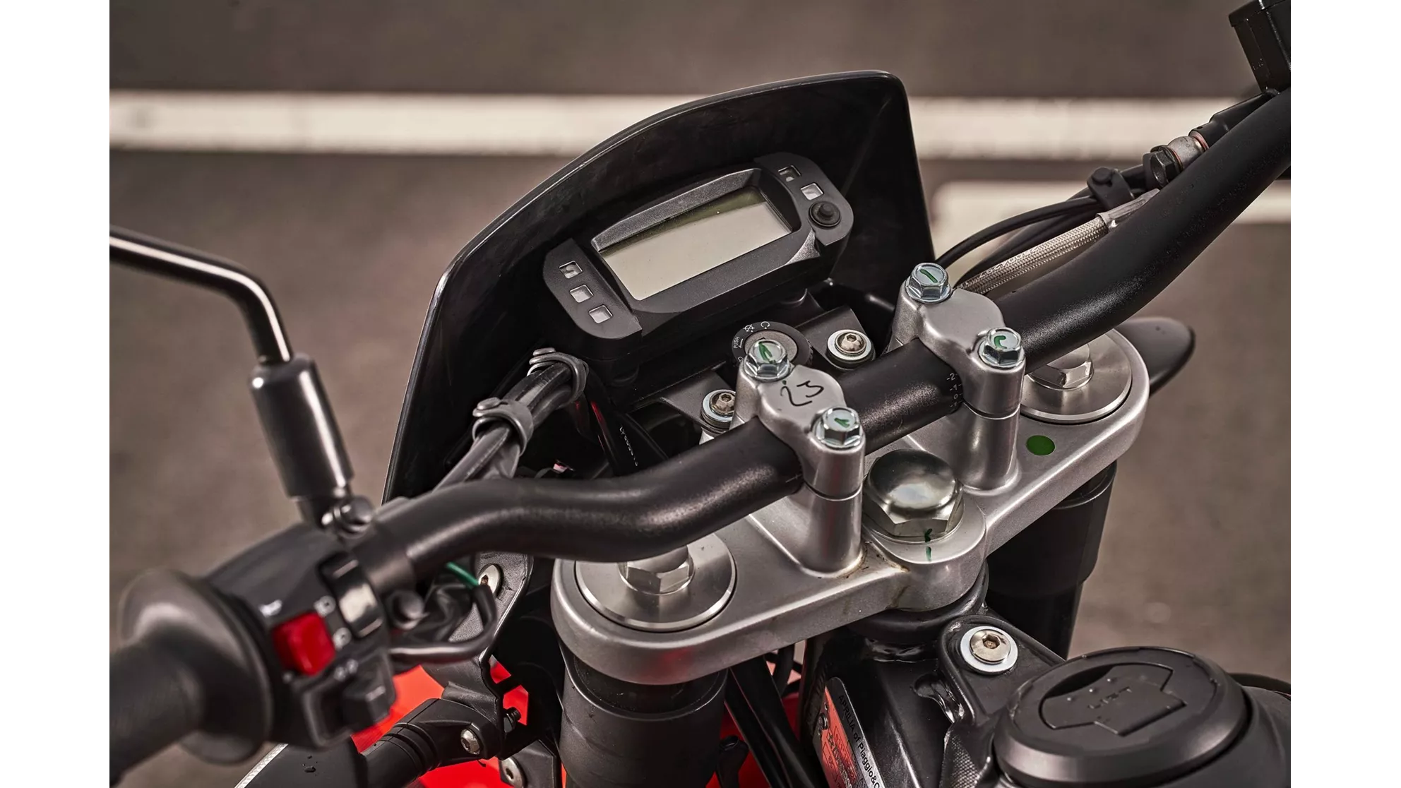 Aprilia SX 125 - Image 16 Aprilia SX 125 - Image 16